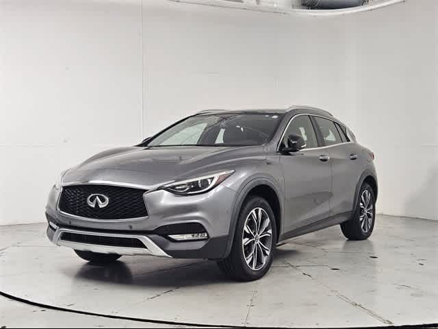 2018 INFINITI QX30 Premium