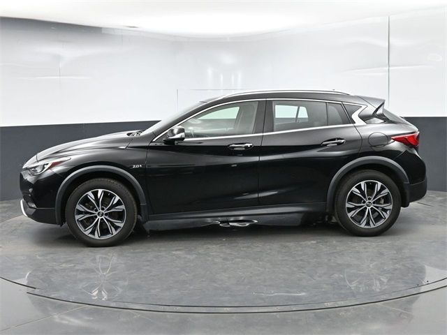 2018 INFINITI QX30 Premium