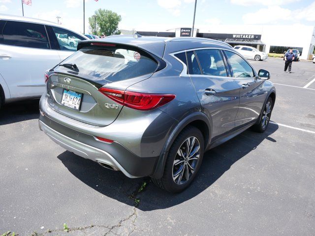 2018 INFINITI QX30 Premium