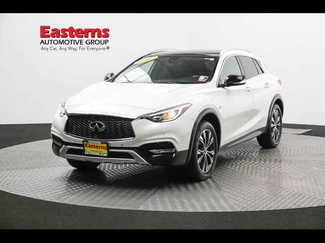 2018 INFINITI QX30 Premium