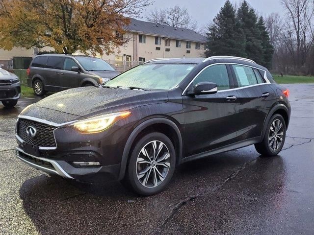 2018 INFINITI QX30 Premium