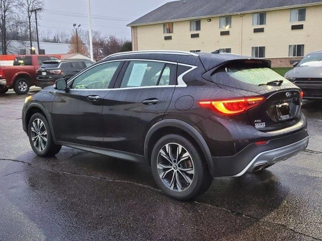 2018 INFINITI QX30 Premium