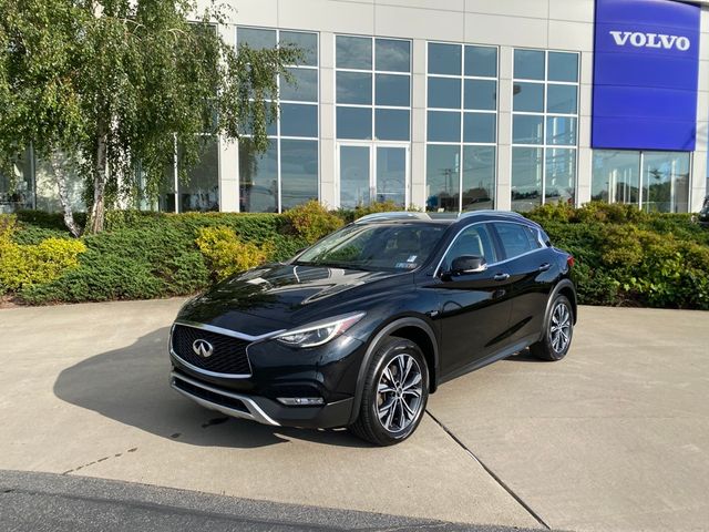 2018 INFINITI QX30 Premium