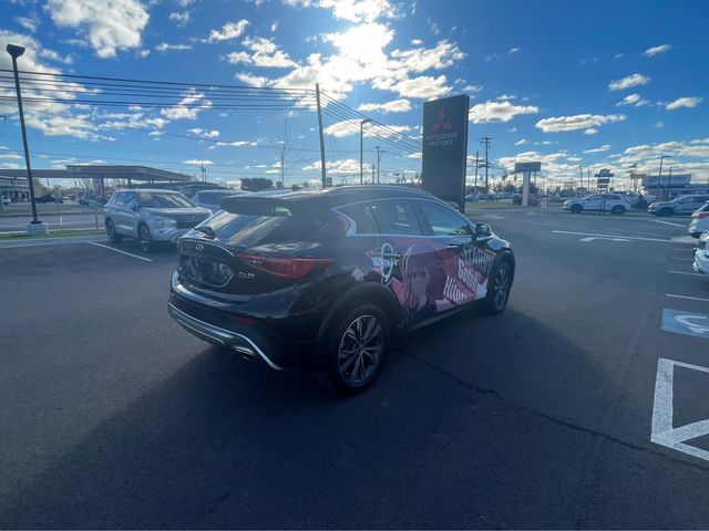 2018 INFINITI QX30 Premium