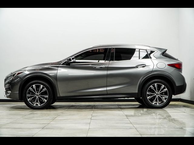 2018 INFINITI QX30 Premium