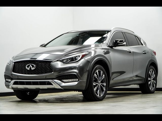 2018 INFINITI QX30 Premium