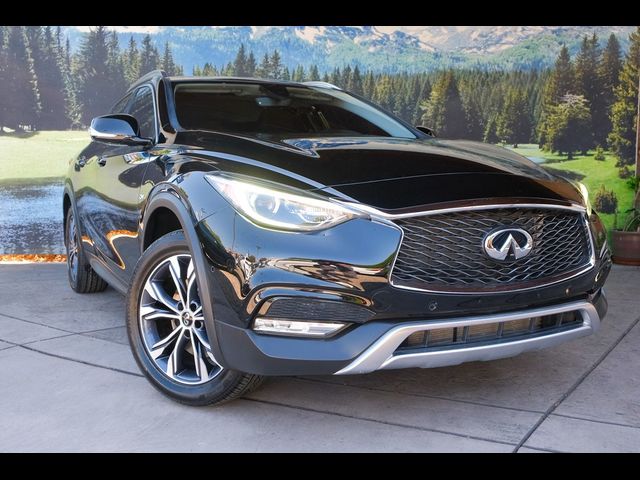 2018 INFINITI QX30 Premium