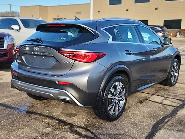 2018 INFINITI QX30 Premium