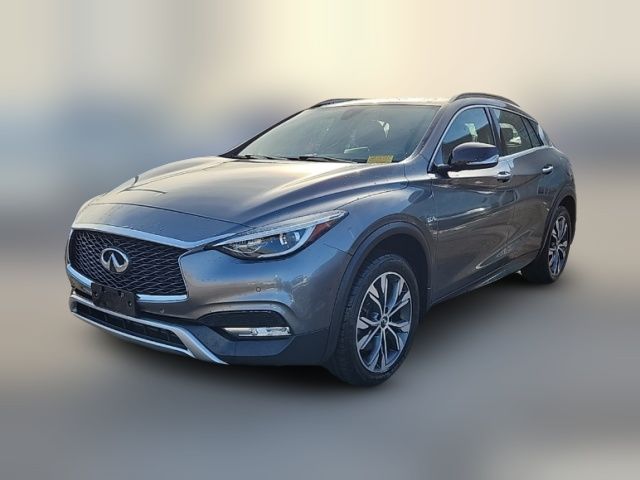 2018 INFINITI QX30 Premium