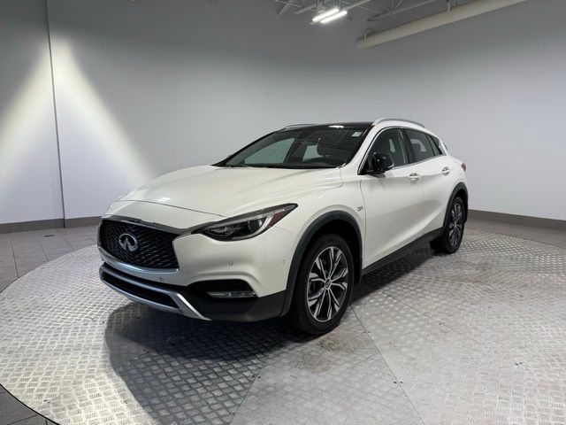 2018 INFINITI QX30 Premium