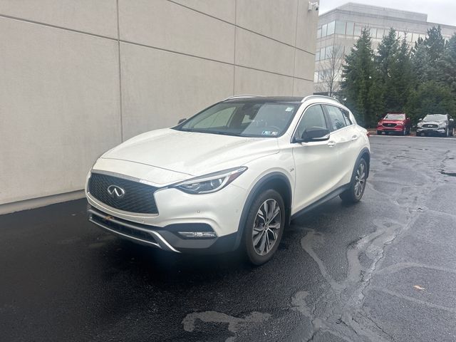 2018 INFINITI QX30 Premium