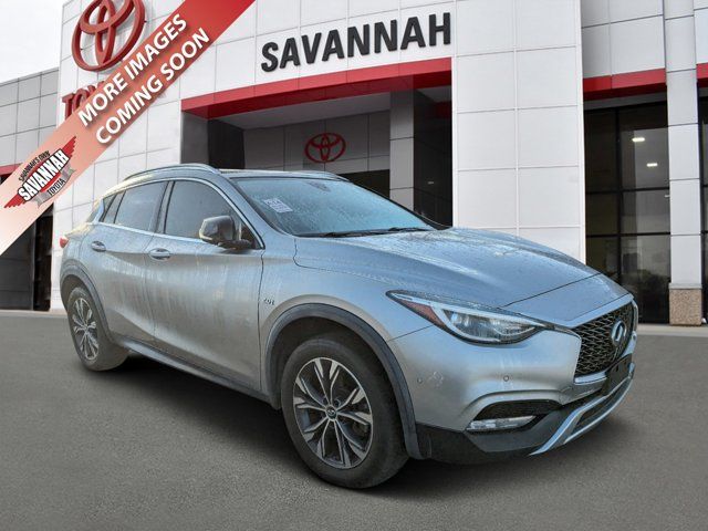 2018 INFINITI QX30 Premium