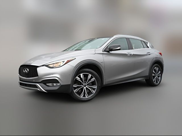 2018 INFINITI QX30 Premium