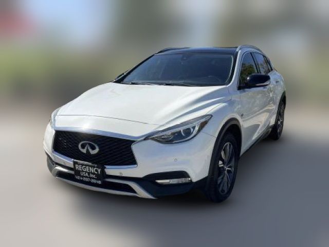 2018 INFINITI QX30 Premium