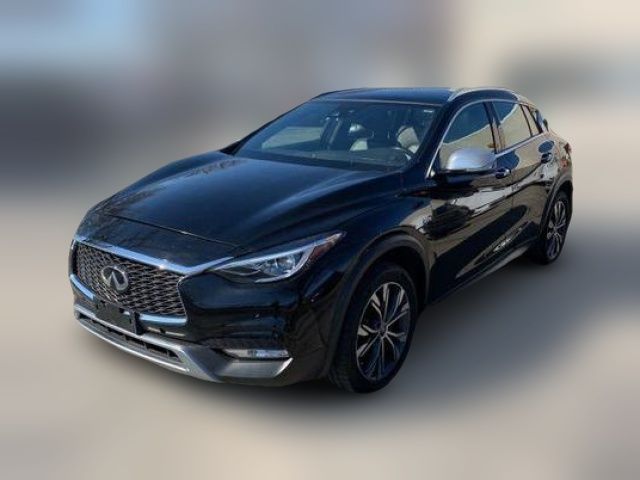 2018 INFINITI QX30 Premium