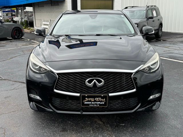 2018 INFINITI QX30 Sport