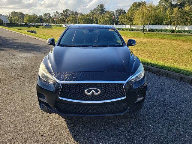 2018 INFINITI QX30 Sport