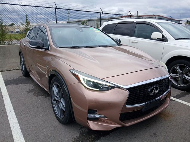 2018 INFINITI QX30 Sport