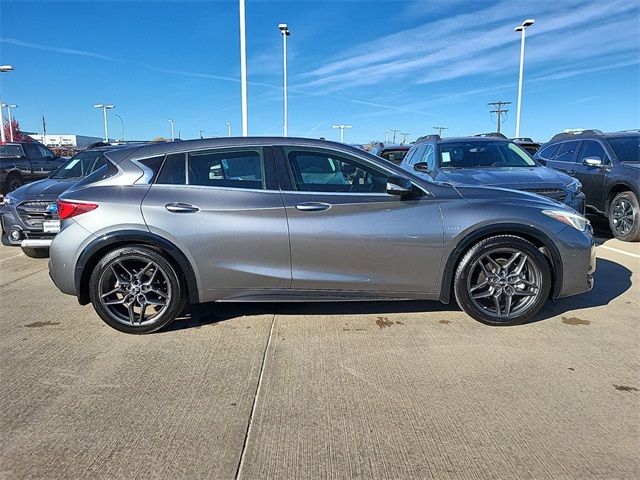 2018 INFINITI QX30 Sport