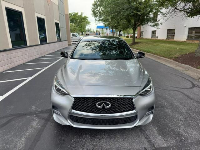 2018 INFINITI QX30 Sport