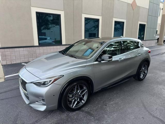 2018 INFINITI QX30 Sport