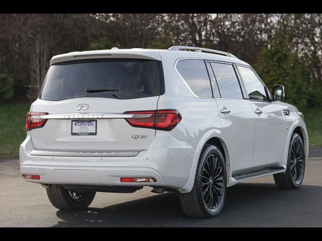 2018 INFINITI QX80 Base