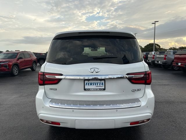 2018 INFINITI QX80 Base