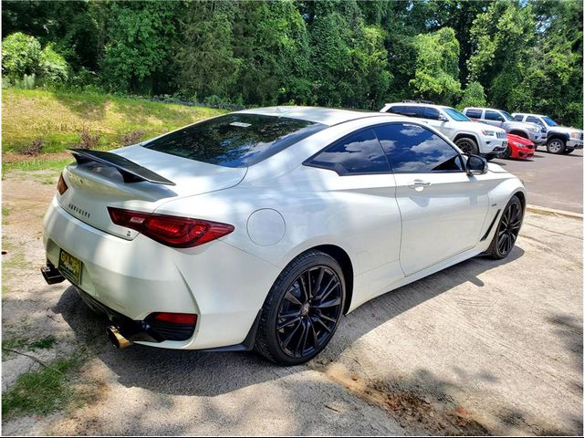 2018 INFINITI Q60 Sport