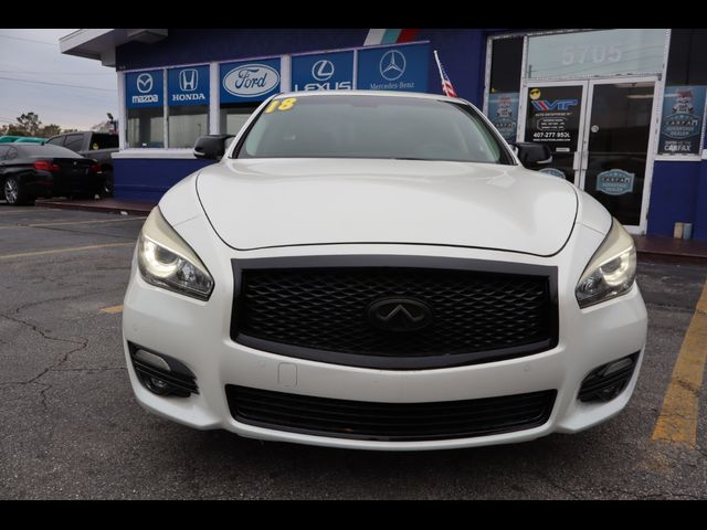 2018 INFINITI Q70 3.7 Luxe