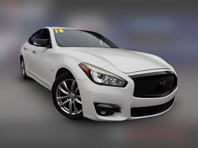 2018 INFINITI Q70 3.7 Luxe