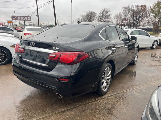 2018 INFINITI Q70 3.7 Luxe