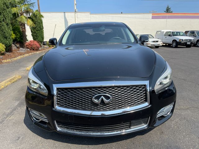 2018 INFINITI Q70L 5.6 Luxe