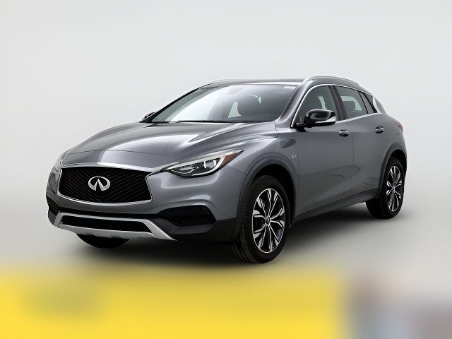 2018 INFINITI QX30 Luxury