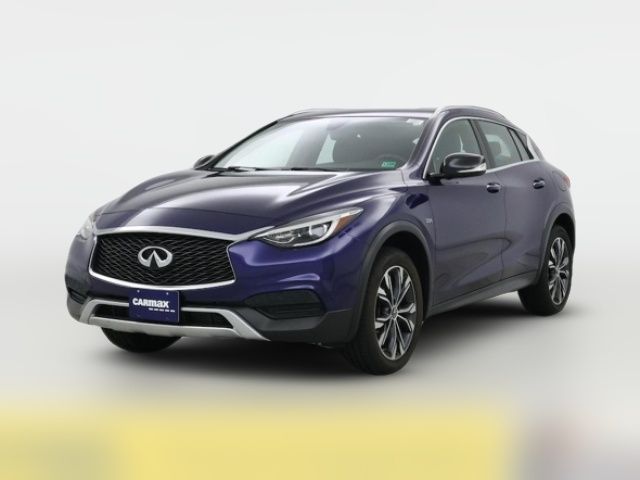 2018 INFINITI QX30 Luxury