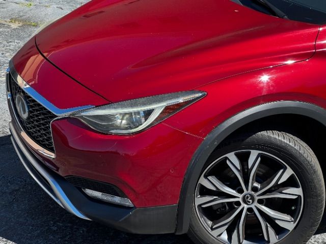 2018 INFINITI QX30 Premium