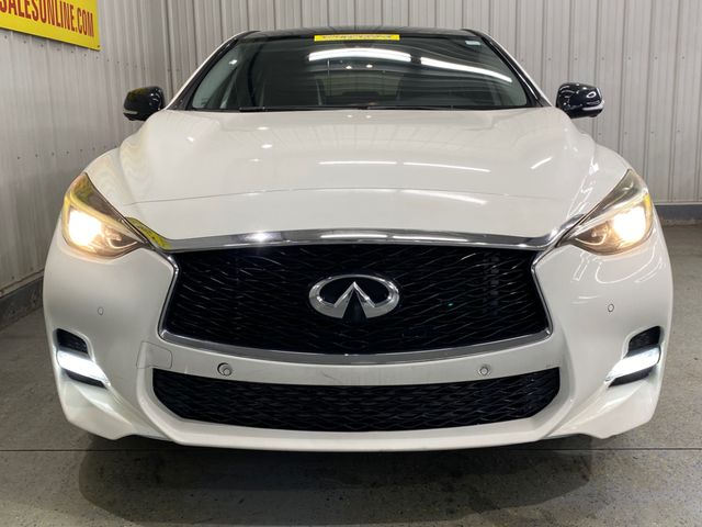 2018 INFINITI QX30 Sport