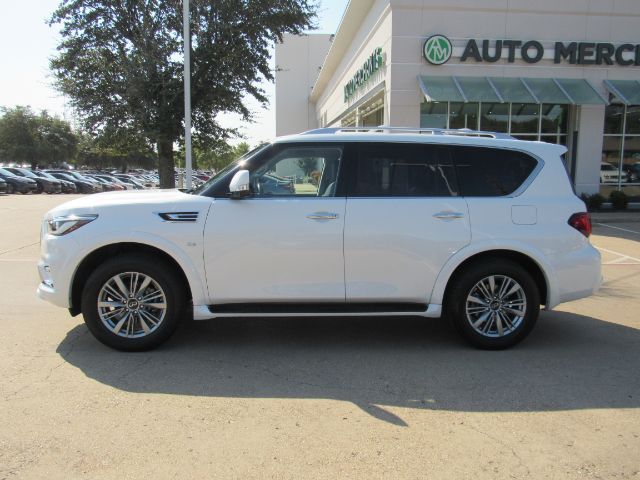 2018 INFINITI QX80 Base