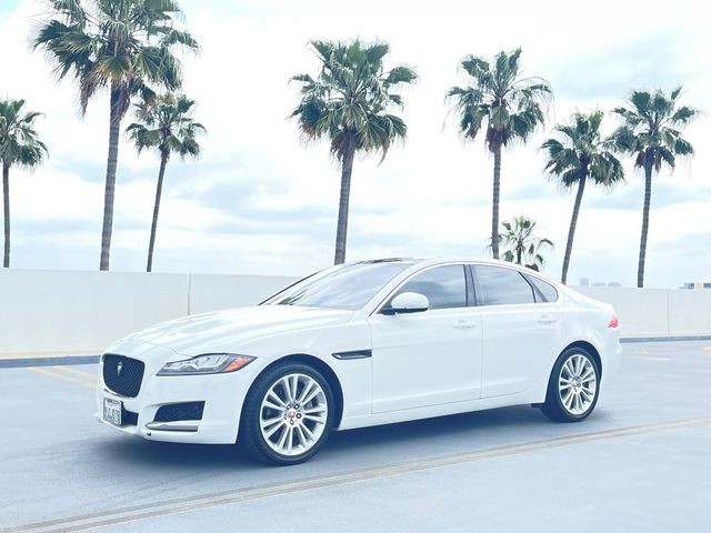 2018 Jaguar XF 25t Prestige