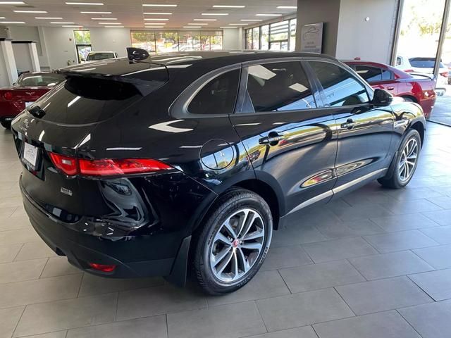 2018 Jaguar F-Pace 25t Premium