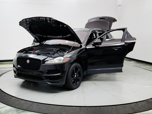 2018 Jaguar F-Pace 25t Premium