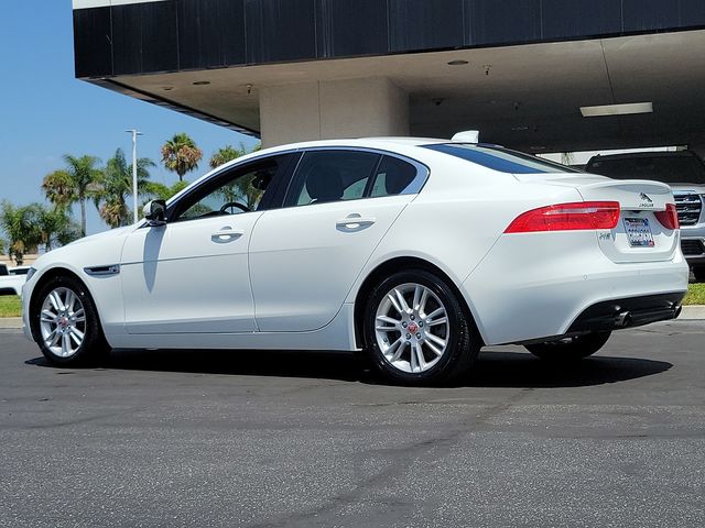 2018 Jaguar XE 25t Premium