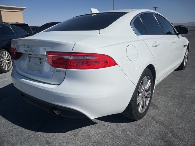 2018 Jaguar XE 25t Premium