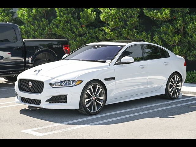 2018 Jaguar XE 25t R-Sport