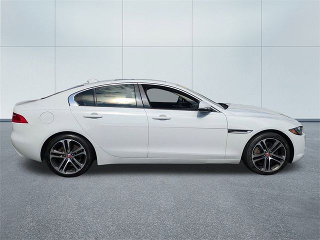 2018 Jaguar XE 35t Premium