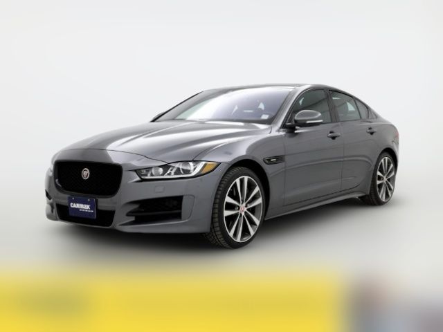 2018 Jaguar XE 35t R-Sport