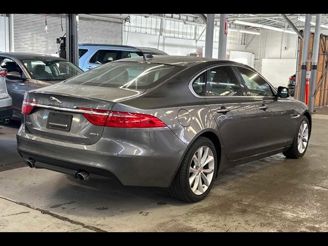 2018 Jaguar XF 25t Premium