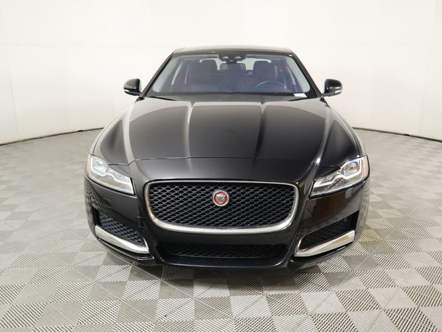 2018 Jaguar XF 25t Premium