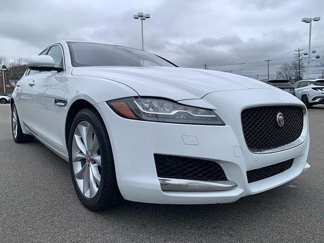 2018 Jaguar XF 25t Premium