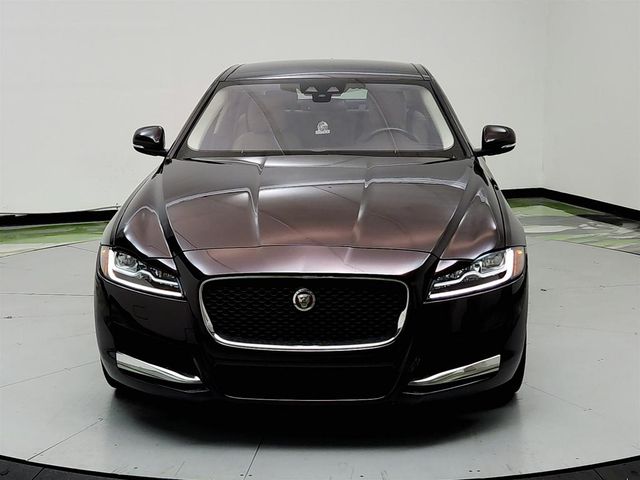 2018 Jaguar XF 25t Prestige