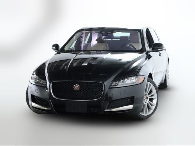 2018 Jaguar XF 25t Prestige